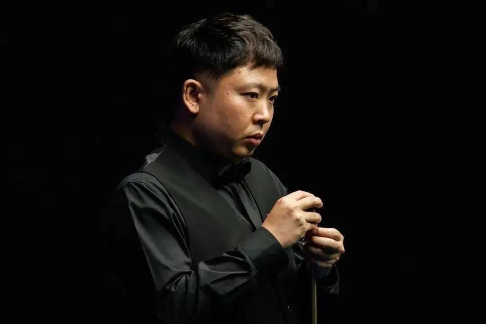 在视觉上产 在视觉上产