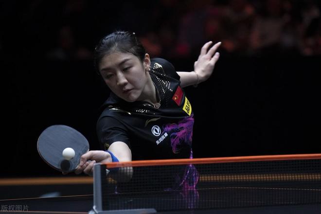 指缝撑开 指缝撑开